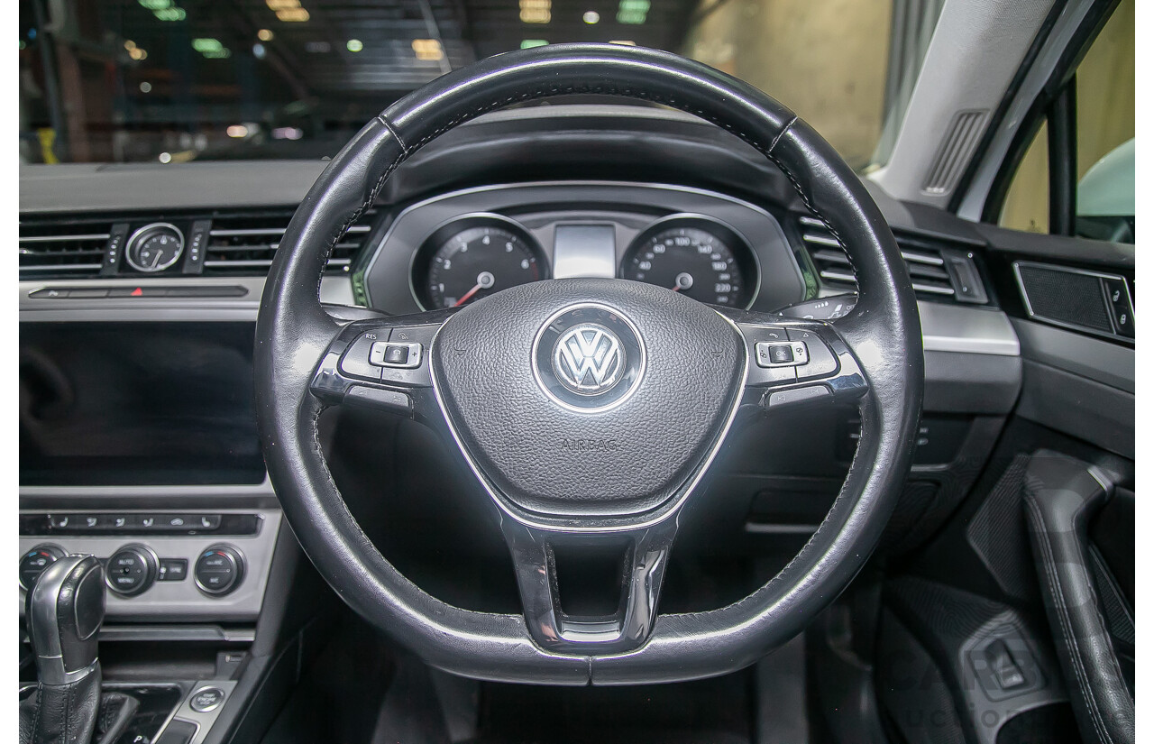 4/2018 Volkswagen Passat 132 TSI Comfortline 3C 4d Sedan White Turbo 1.8L