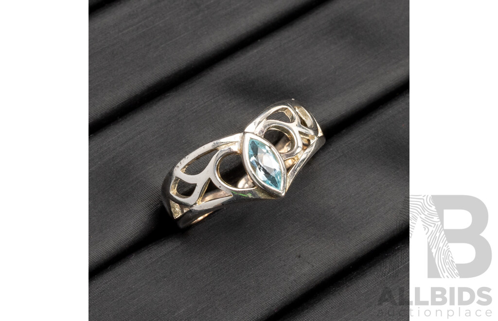 Marquise Topaz 925 Sterling Silver Ring
