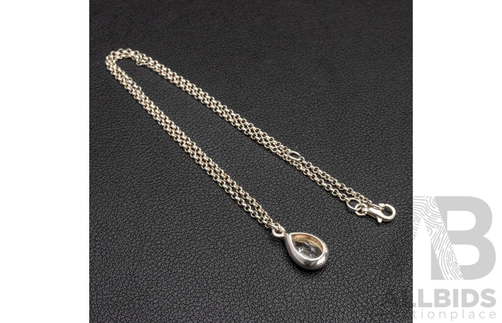 925 Sterling Silver Belcher Link with Pear Topaz Pendant