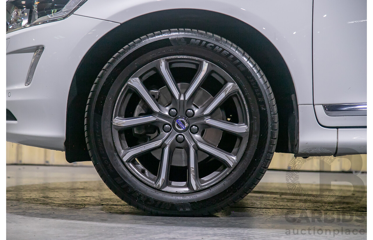 12/2015 Volvo XC60 D5 Luxury (AWD) DZ MY15 4d Wagon White Turbo Diesel 2.4L