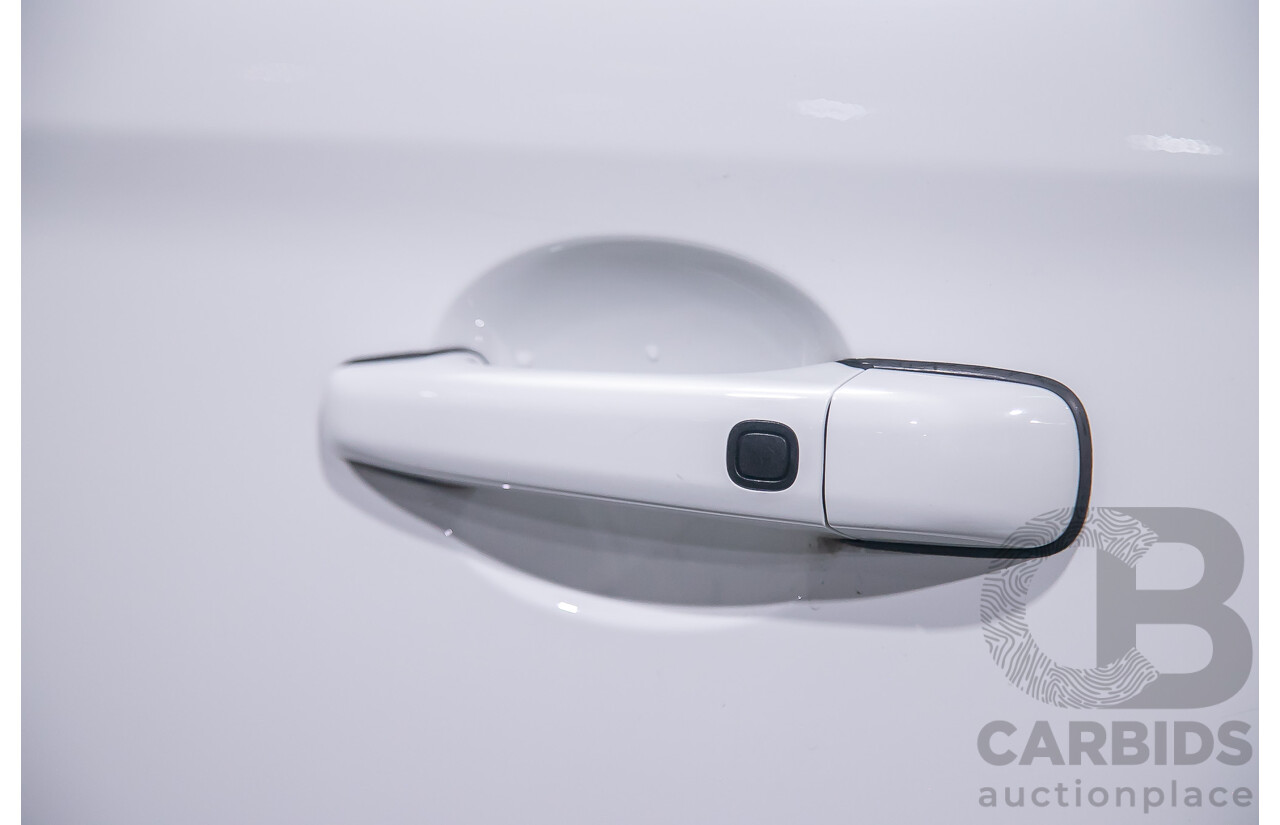 12/2015 Volvo XC60 D5 Luxury (AWD) DZ MY15 4d Wagon White Turbo Diesel 2.4L