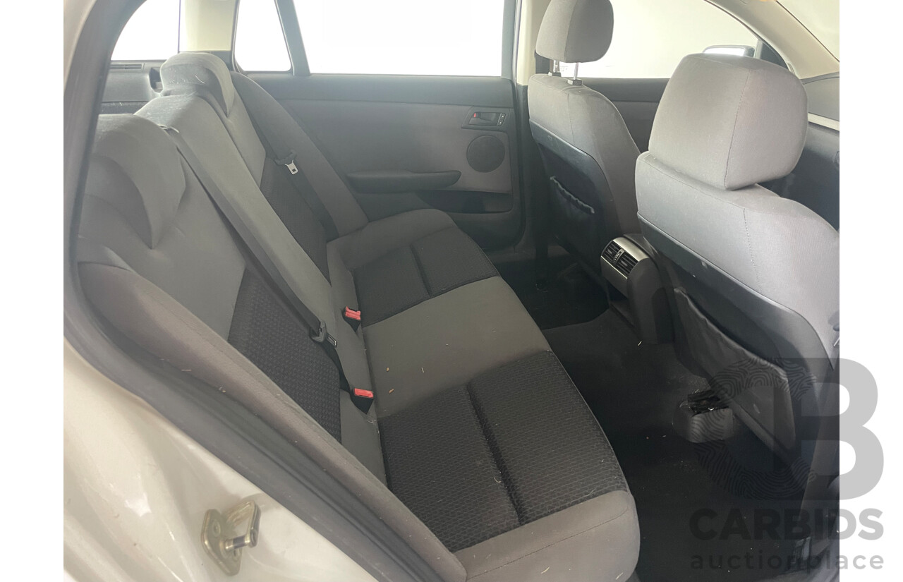 11/2008 Holden Commodore Omega VE MY09 4d Sportwagon White 3.6L