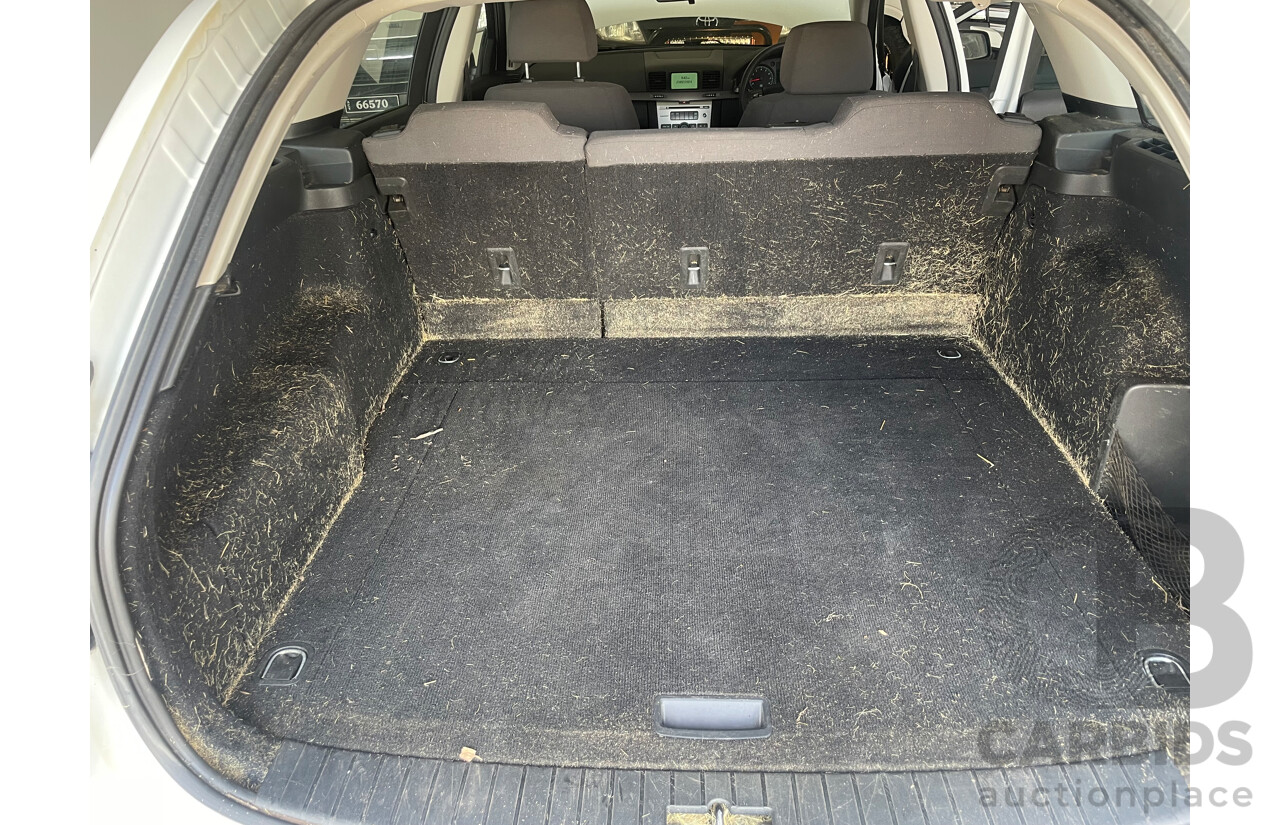 11/2008 Holden Commodore Omega VE MY09 4d Sportwagon White 3.6L