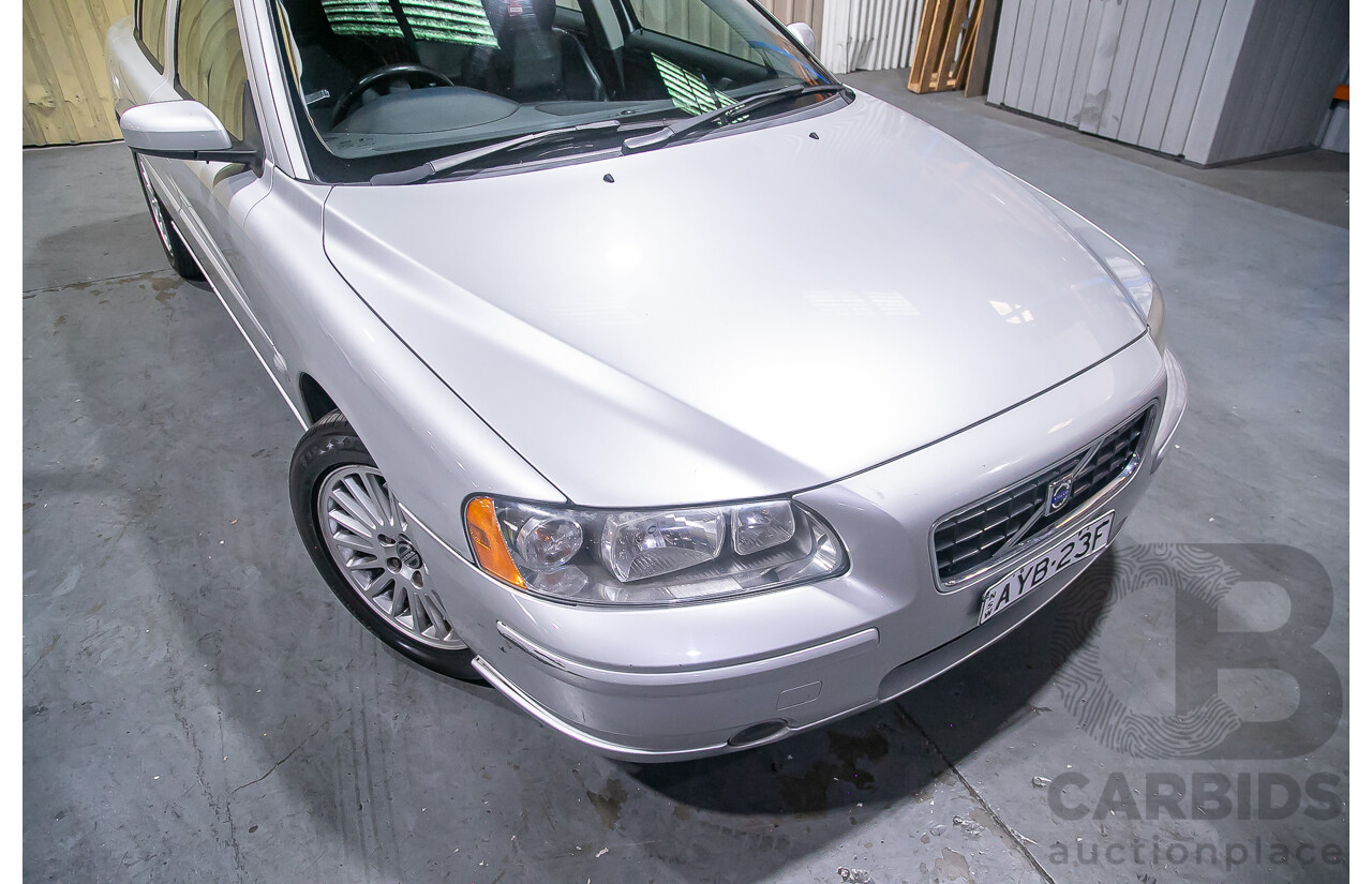 9/2005 Volvo S60 2.4 20V SE 05 Upgrade 4d Sedan Silver 2.4L
