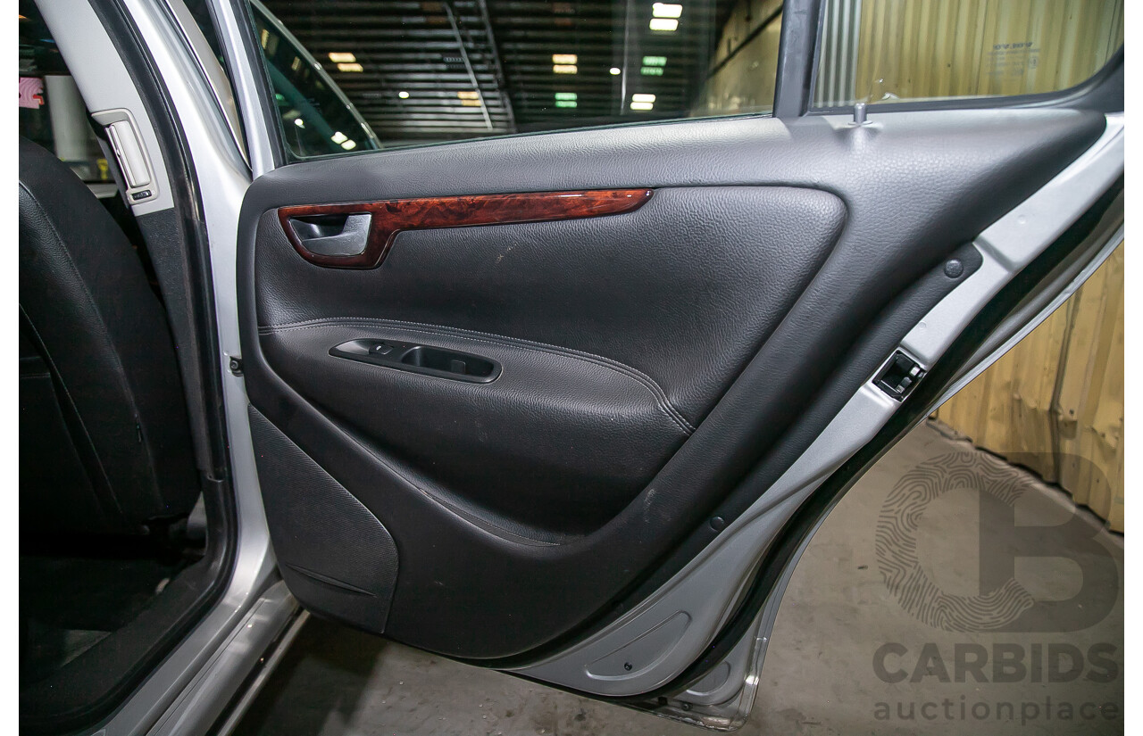 9/2005 Volvo S60 2.4 20V SE 05 Upgrade 4d Sedan Silver 2.4L