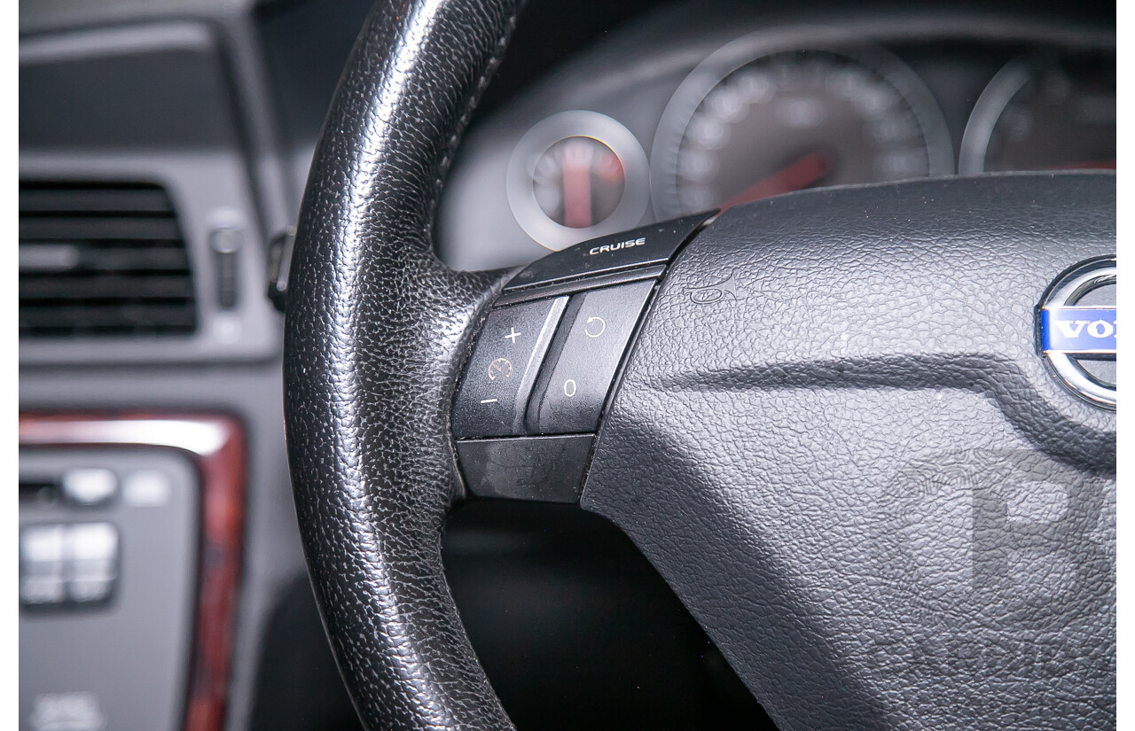 9/2005 Volvo S60 2.4 20V SE 05 Upgrade 4d Sedan Silver 2.4L