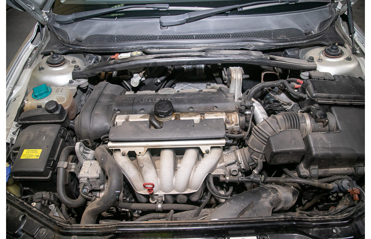 9/2005 Volvo S60 2.4 20V SE 05 Upgrade 4d Sedan Silver 2.4L