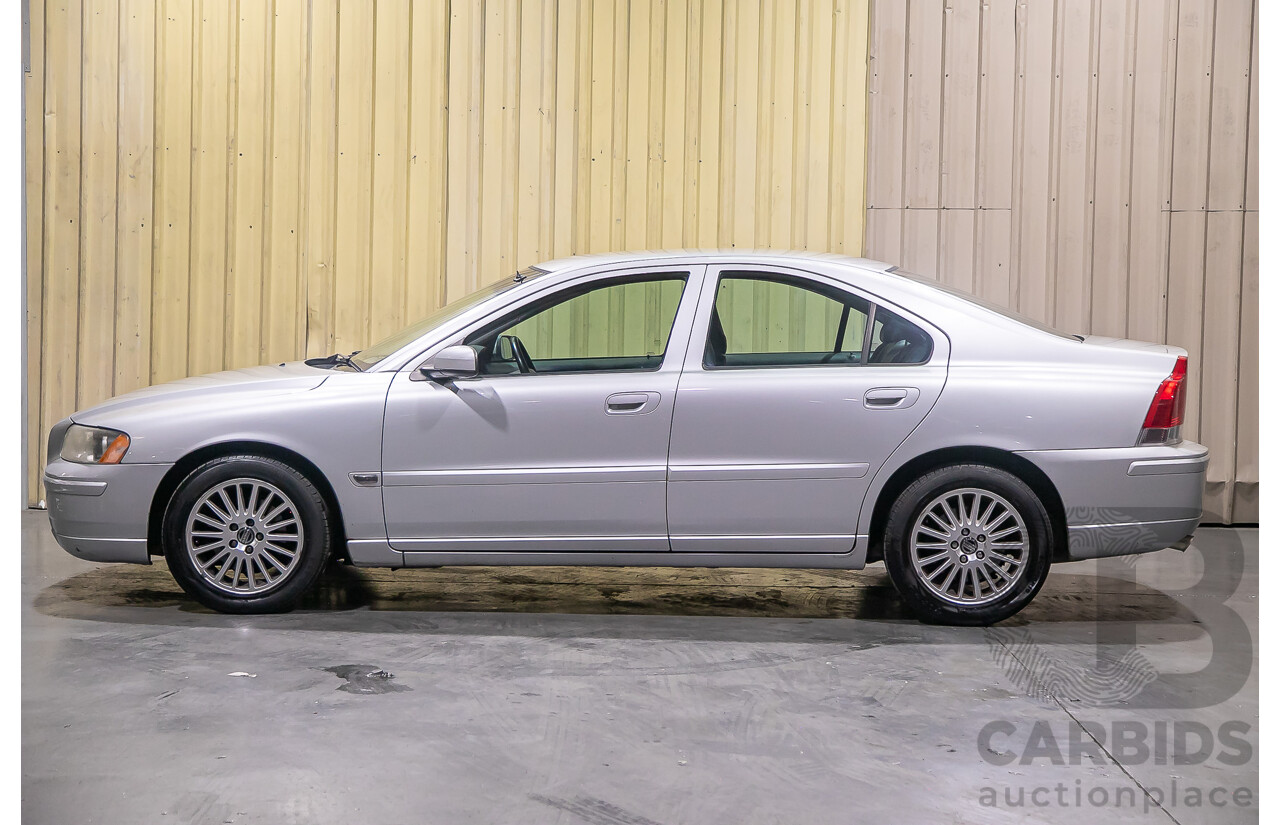 9/2005 Volvo S60 2.4 20V SE 05 Upgrade 4d Sedan Silver 2.4L