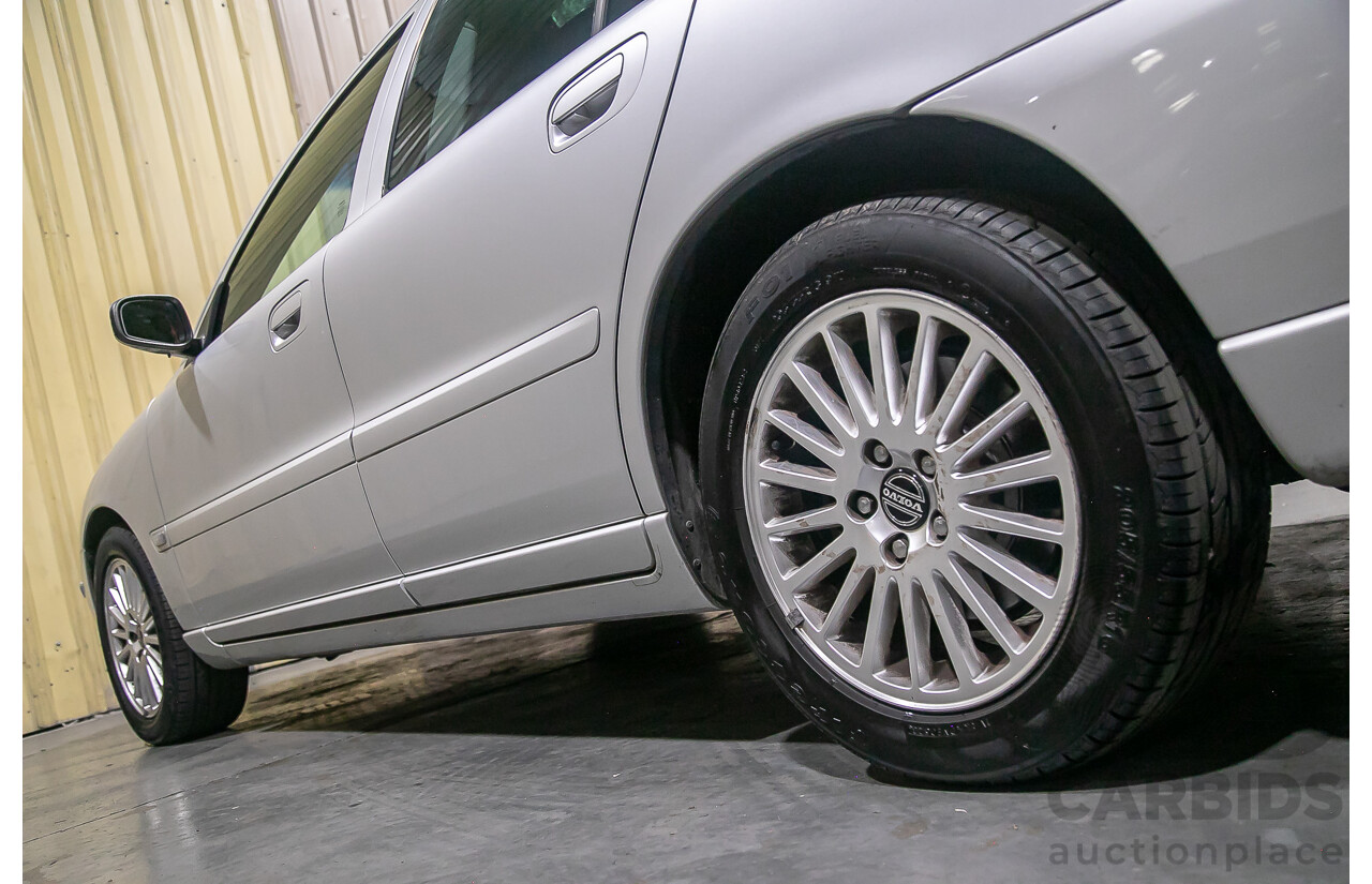 9/2005 Volvo S60 2.4 20V SE 05 Upgrade 4d Sedan Silver 2.4L