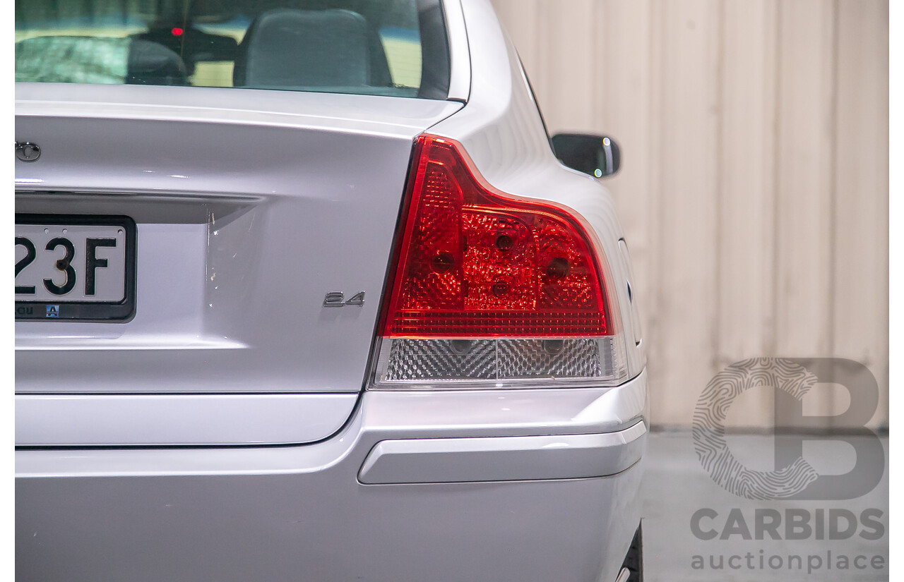 9/2005 Volvo S60 2.4 20V SE 05 Upgrade 4d Sedan Silver 2.4L