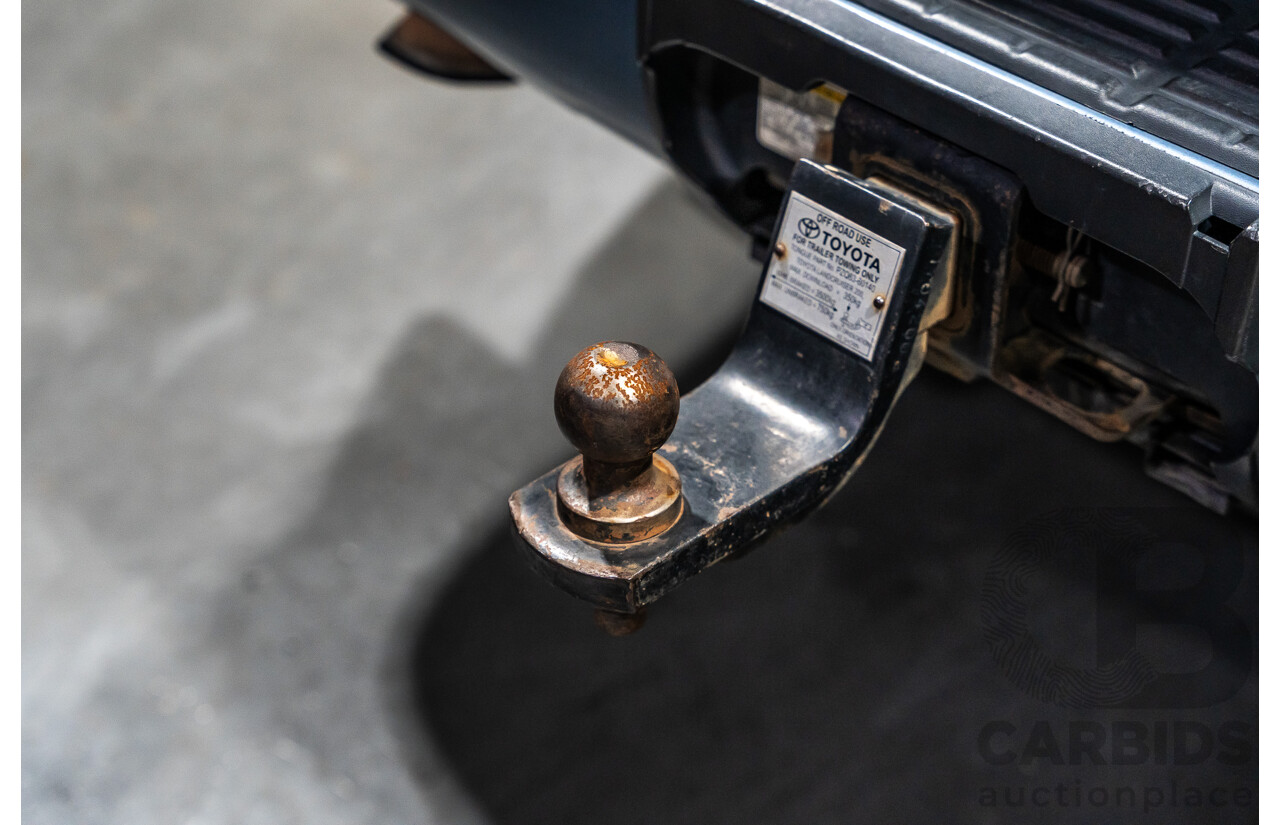 12/2008 Toyota Landcruiser GXL (4x4) VDJ200R 4d Wagon Blue Turbo Diesel V8 4.5L