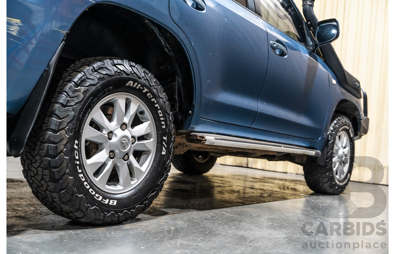 12/2008 Toyota Landcruiser GXL (4x4) VDJ200R 4d Wagon Blue Turbo Diesel V8 4.5L