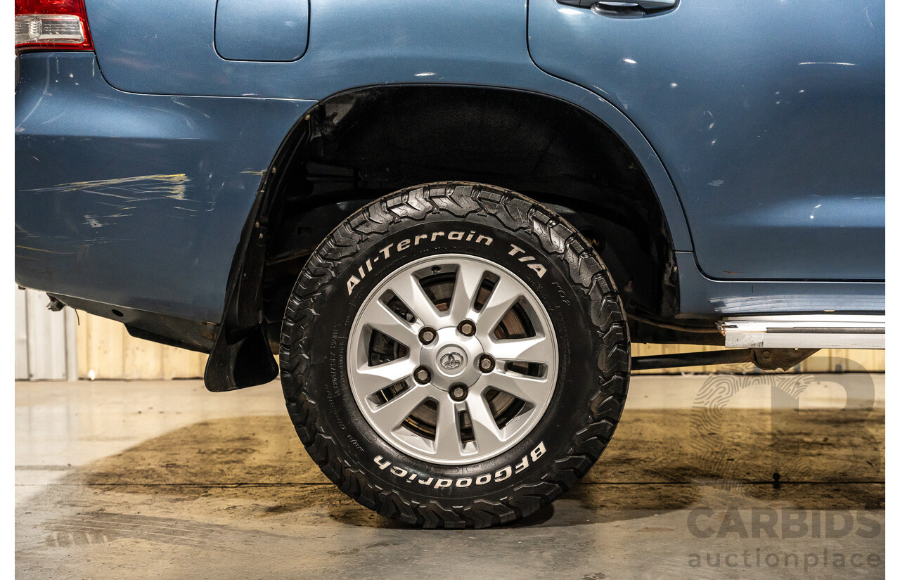 12/2008 Toyota Landcruiser GXL (4x4) VDJ200R 4d Wagon Blue Turbo Diesel V8 4.5L