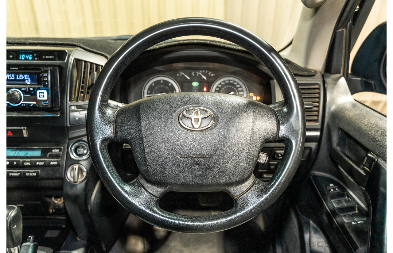 12/2008 Toyota Landcruiser GXL (4x4) VDJ200R 4d Wagon Blue Turbo Diesel V8 4.5L