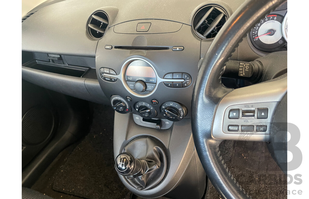 7/2008 Mazda Mazda2 Genki DE 5d Hatchback Black 1.5L