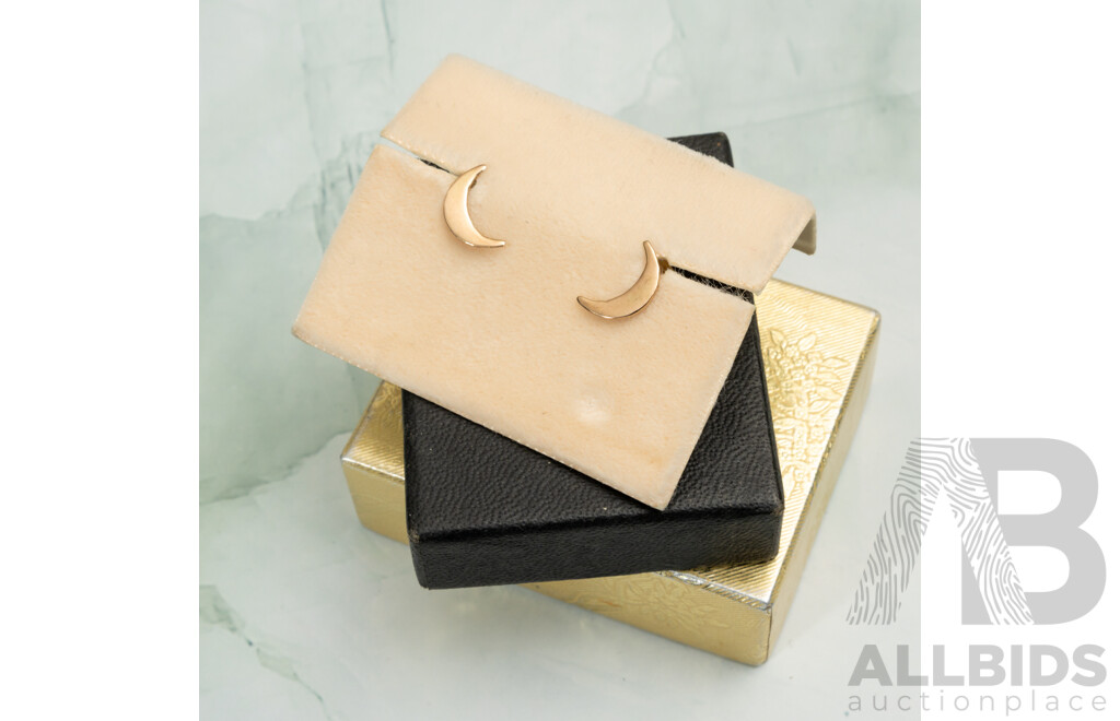 9ct Vintage Crescent Moon Stud Earrings, 11mm, 0.61 Grams