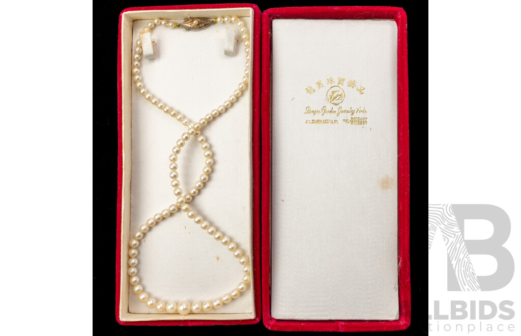 9ct Vintage Graduating Akoya Pearl Necklace, 45cm, with Original Box and Certificate of Valuation