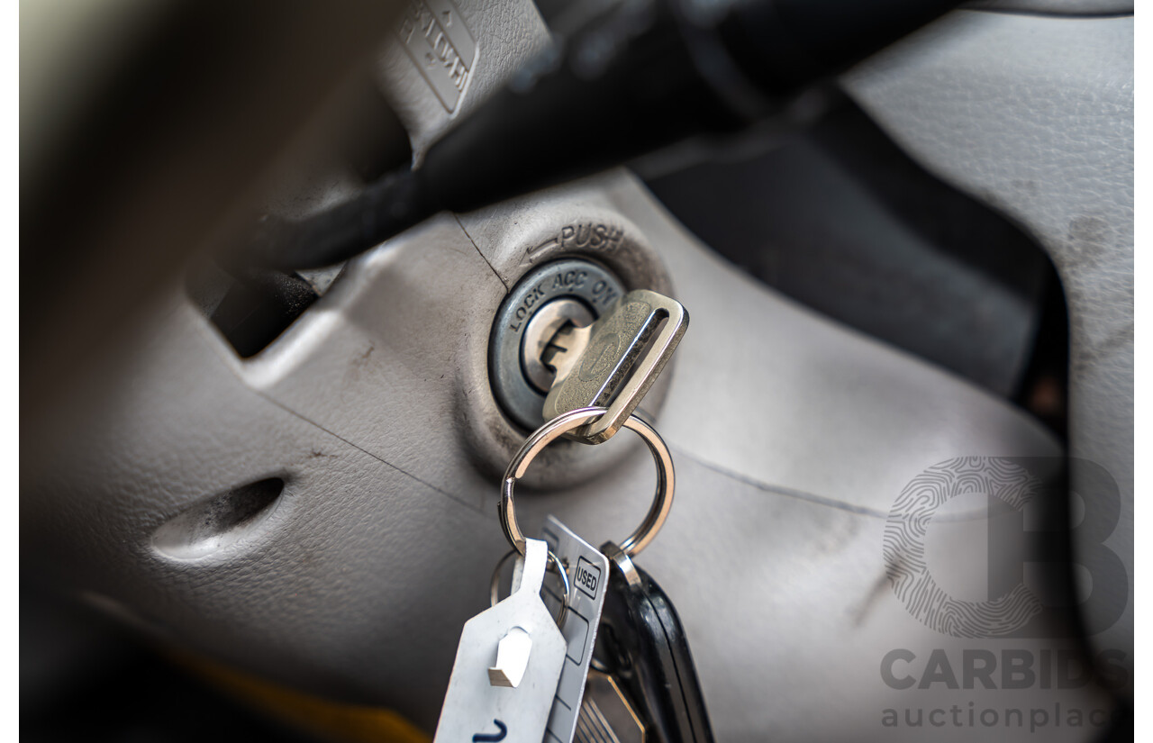 05/2008 Hino Dutro 414 - 300 Series 4x2 2d Cab Chassis White Turbo Diesel - Refidgerated Food Truck