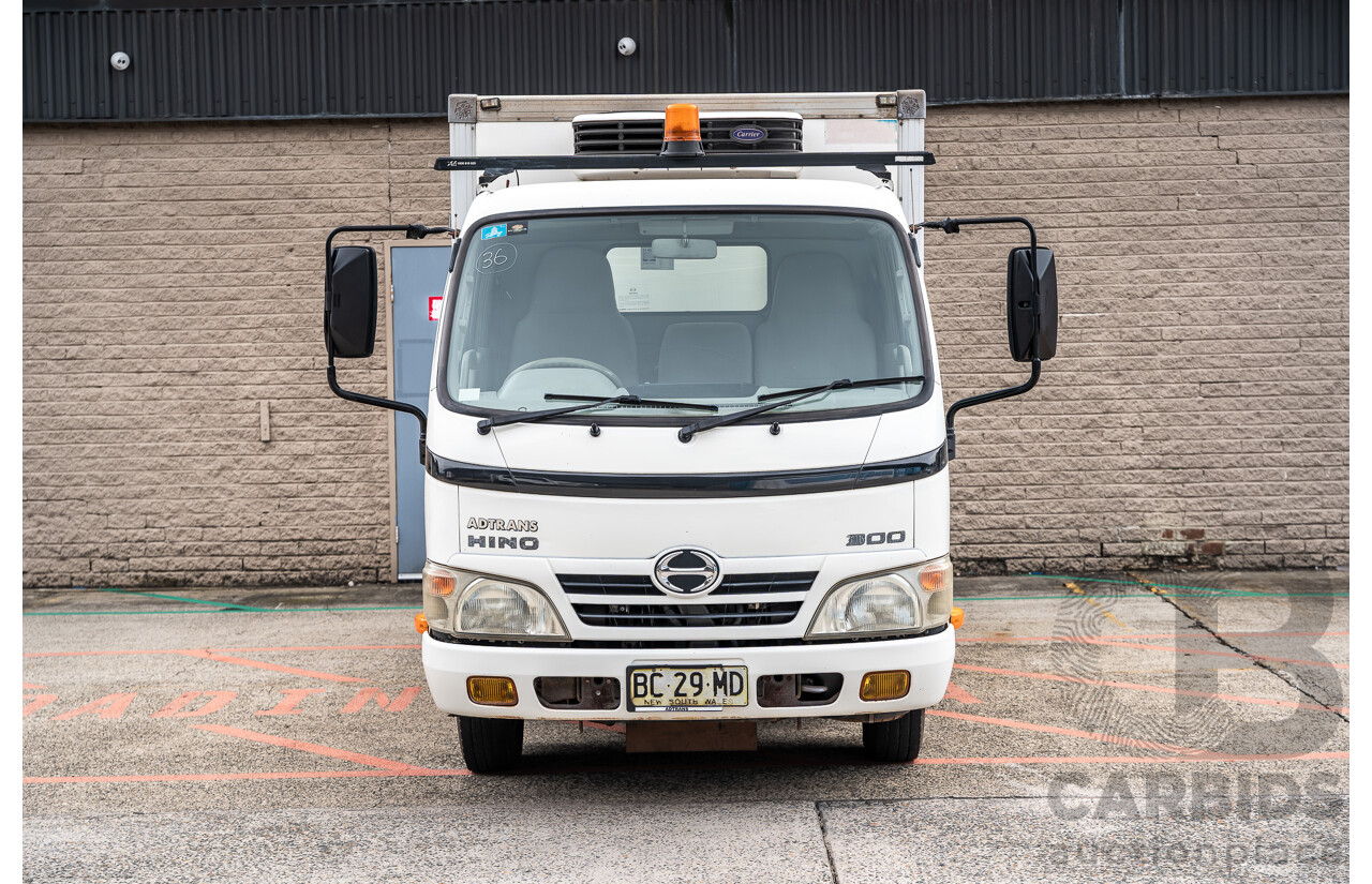 05/2008 Hino Dutro 414 - 300 Series 4x2 2d Cab Chassis White Turbo Diesel - Refidgerated Food Truck