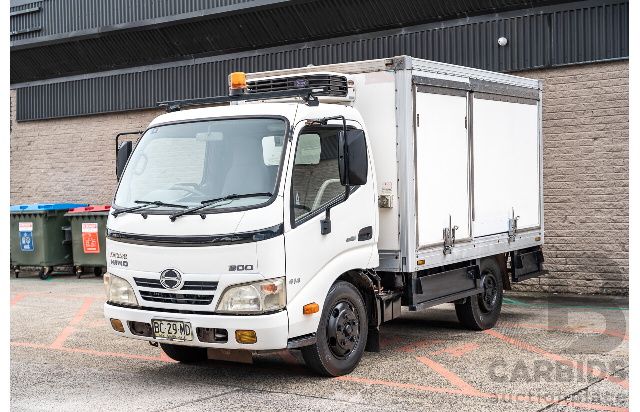 05/2008 Hino Dutro 414 - 300 Series 4x2 2d Cab Chassis White Turbo Diesel - Refidgerated Food Truck