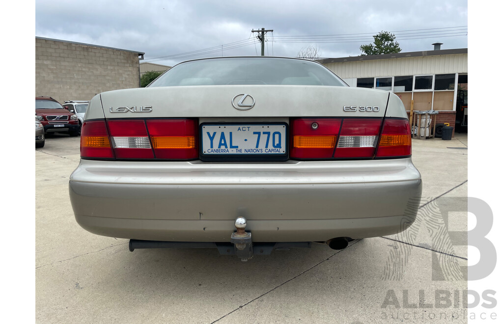 05/98 Lexus Es300 S FWD MCV20R - Lot 1523491 | CARBIDS
