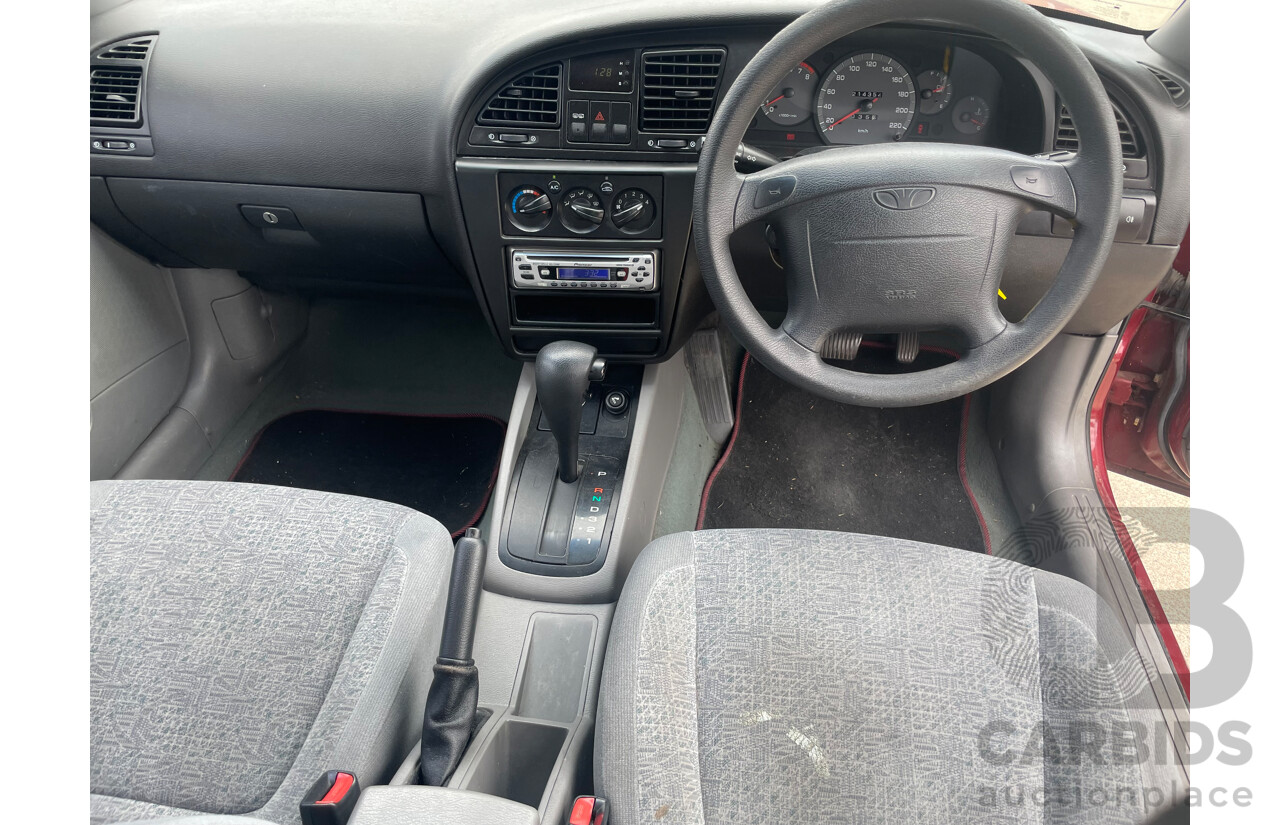 6/2000 Daewoo Nubira CDX SERIES II 4d Wagon Maroon 2.0L