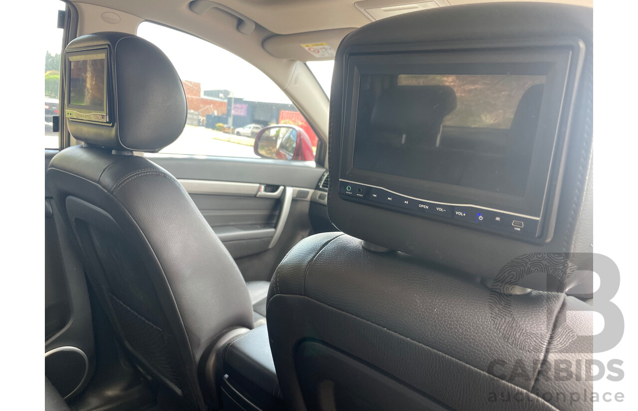 6/2016 Holden Captiva 7 LTZ (awd) CG MY15 4d Wagon Red 2.2L