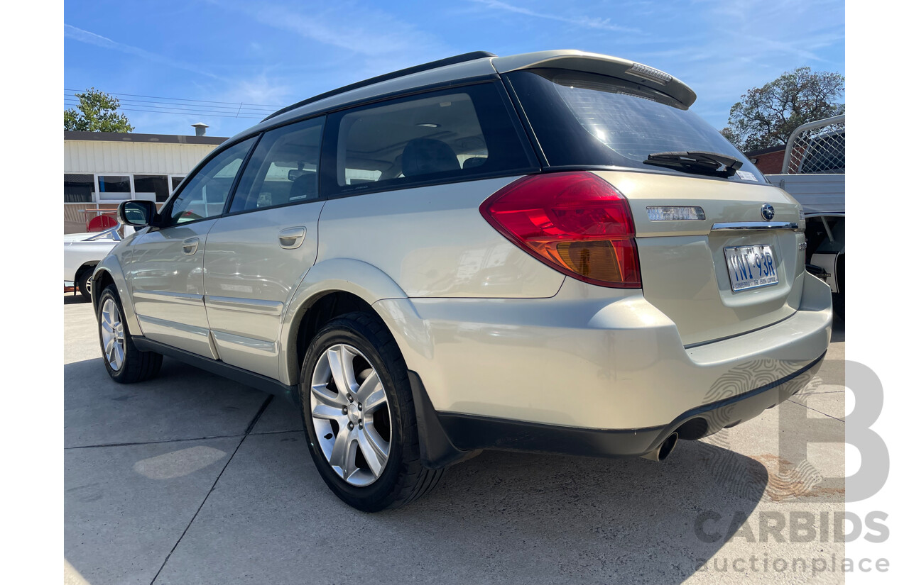 11/04 Subaru Outback 2.5i PREMIUM AWD AWD MY05 4D Wagon Silver 2.5L