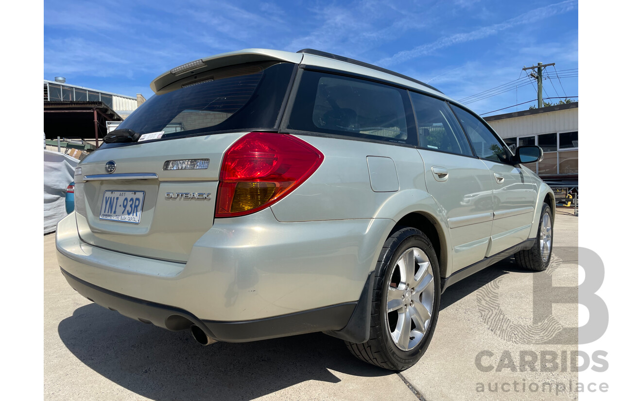 11/04 Subaru Outback 2.5i PREMIUM AWD AWD MY05 4D Wagon Silver 2.5L