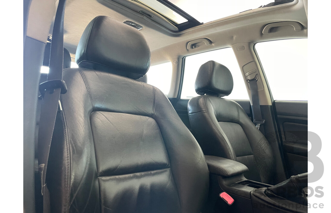 11/04 Subaru Outback 2.5i PREMIUM AWD AWD MY05 4D Wagon Silver 2.5L