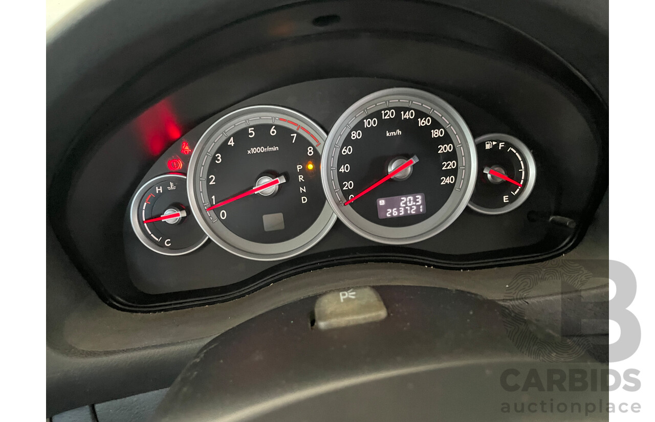 11/04 Subaru Outback 2.5i PREMIUM AWD AWD MY05 4D Wagon Silver 2.5L