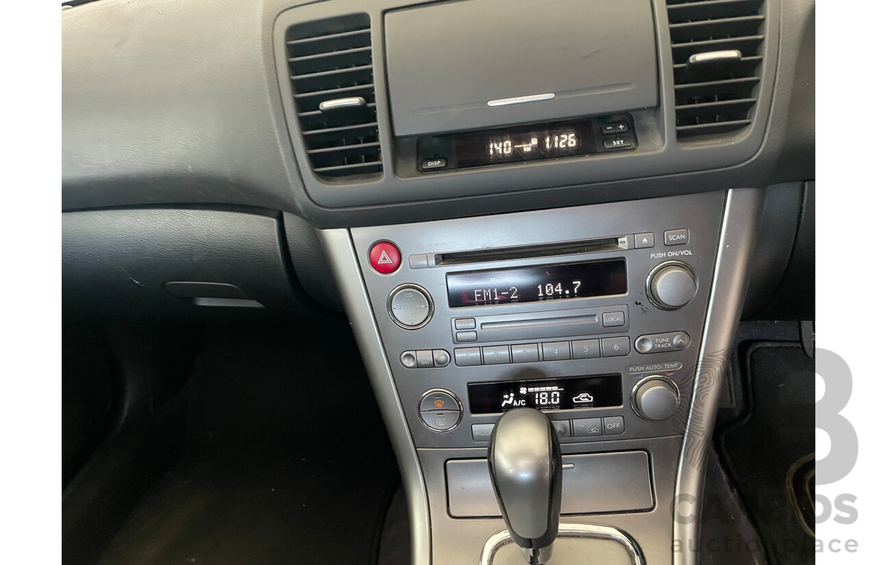 11/04 Subaru Outback 2.5i PREMIUM AWD AWD MY05 4D Wagon Silver 2.5L