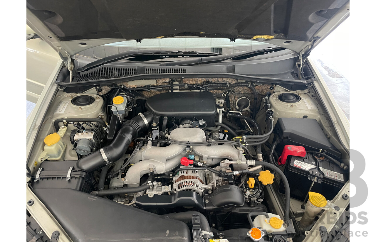 11/04 Subaru Outback 2.5i PREMIUM AWD AWD MY05 4D Wagon Silver 2.5L