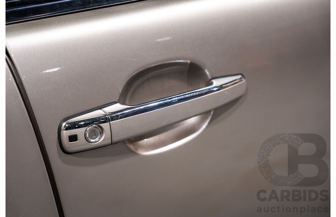 11/1999 Mercedes-Benz E240 Elegance W210 4d Sedan Travertine Beige Metallic 2.4L