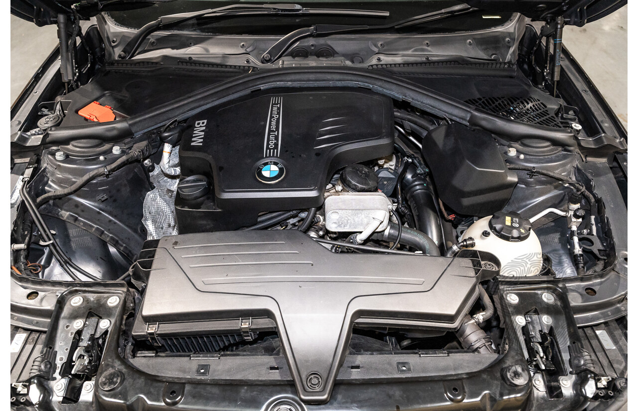 5/2014 BMW 328i Sport Line F30 MY14 4d Sedan Metallic Black Turbo 2.0L