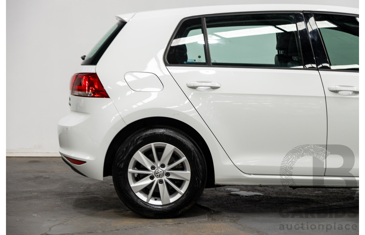 09/2015 Volkswagen Golf 92 TSI Trendline MY16 5D Hatchback White Turbo 1.4L
