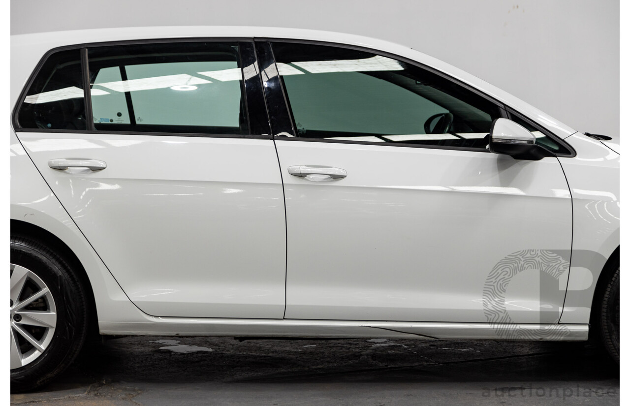 09/2015 Volkswagen Golf 92 TSI Trendline MY16 5D Hatchback White Turbo 1.4L