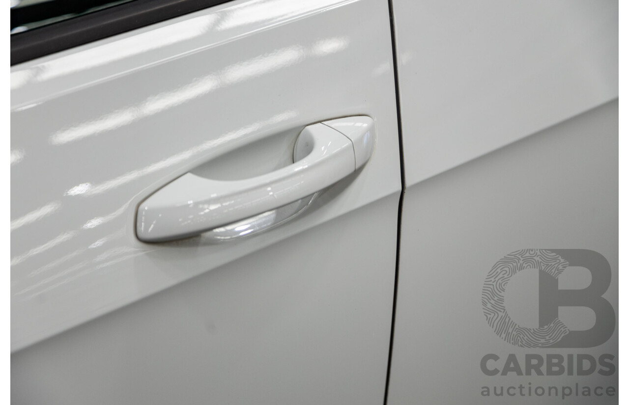 09/2015 Volkswagen Golf 92 TSI Trendline MY16 5D Hatchback White Turbo 1.4L