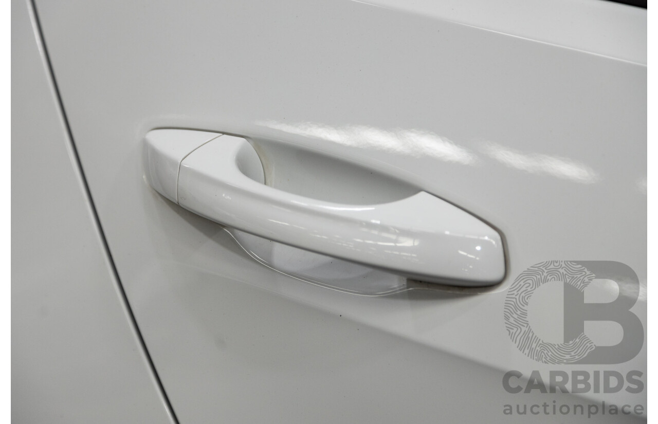 09/2015 Volkswagen Golf 92 TSI Trendline MY16 5D Hatchback White Turbo 1.4L