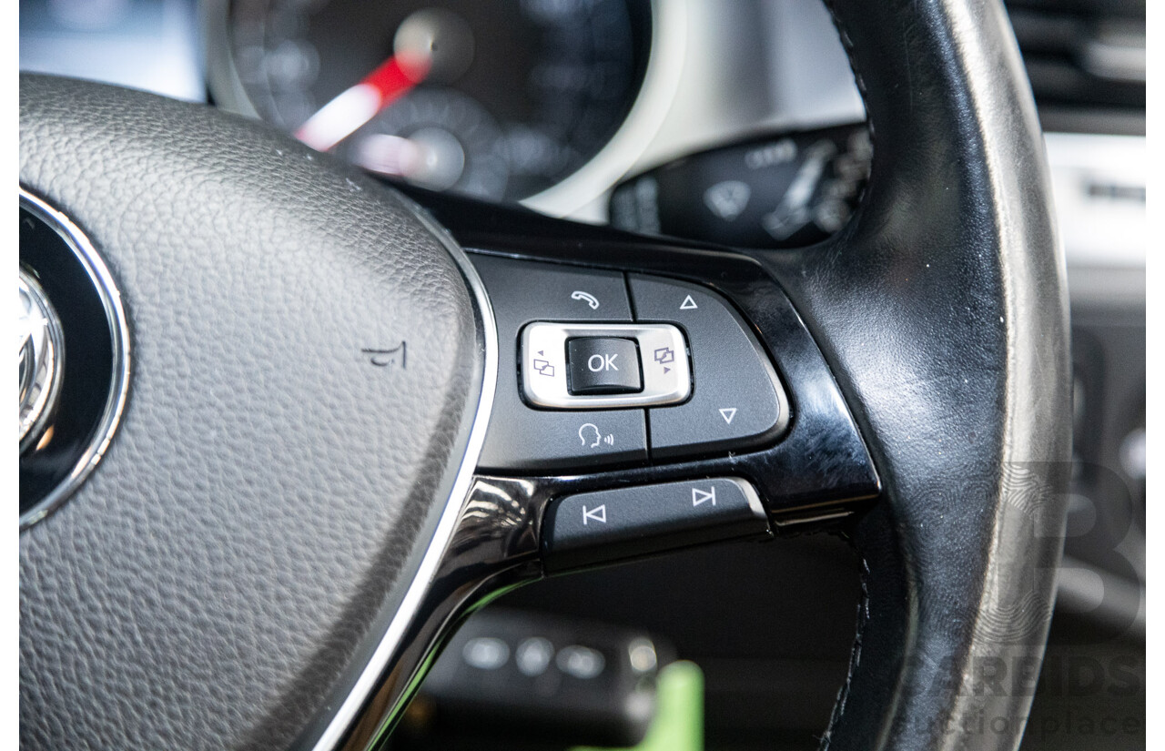 09/2015 Volkswagen Golf 92 TSI Trendline MY16 5D Hatchback White Turbo 1.4L