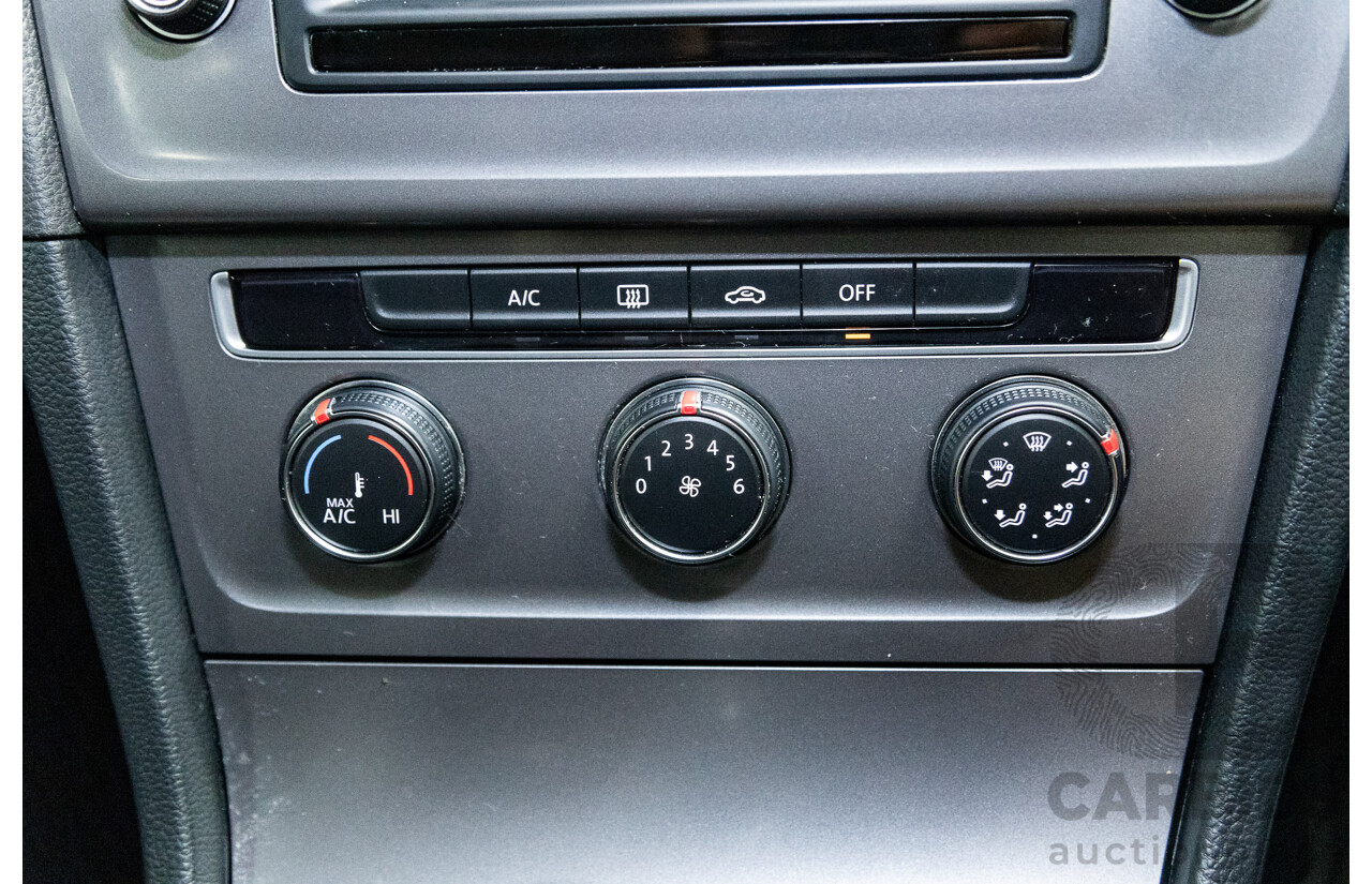 09/2015 Volkswagen Golf 92 TSI Trendline MY16 5D Hatchback White Turbo 1.4L