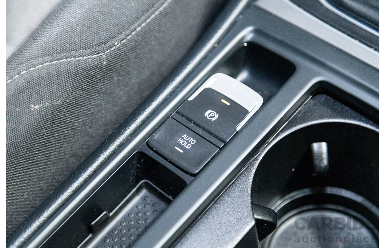 09/2015 Volkswagen Golf 92 TSI Trendline MY16 5D Hatchback White Turbo 1.4L