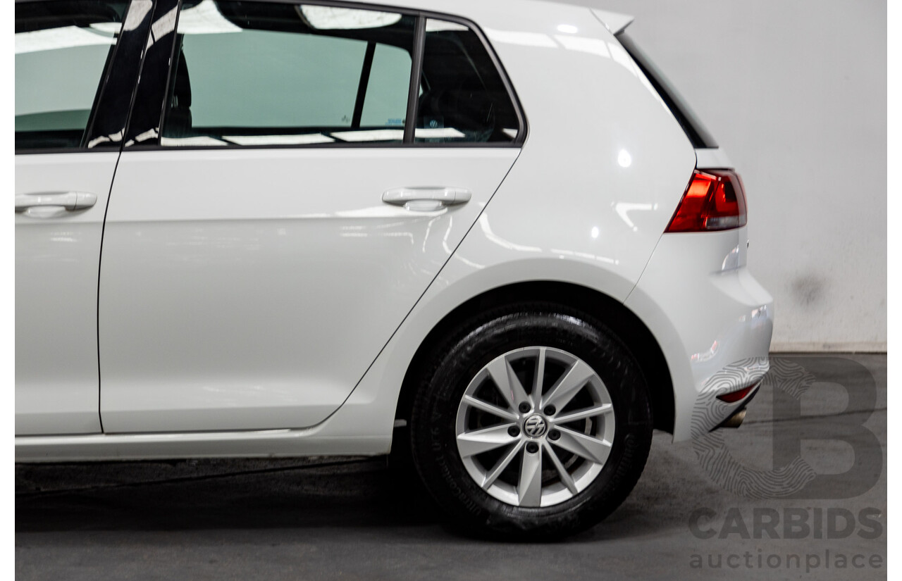 09/2015 Volkswagen Golf 92 TSI Trendline MY16 5D Hatchback White Turbo 1.4L