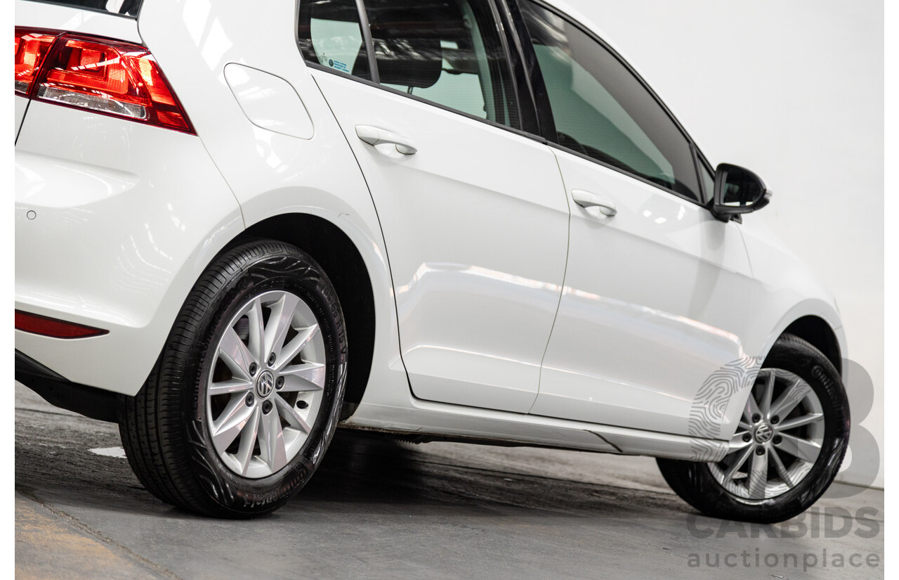 09/2015 Volkswagen Golf 92 TSI Trendline MY16 5D Hatchback White Turbo 1.4L
