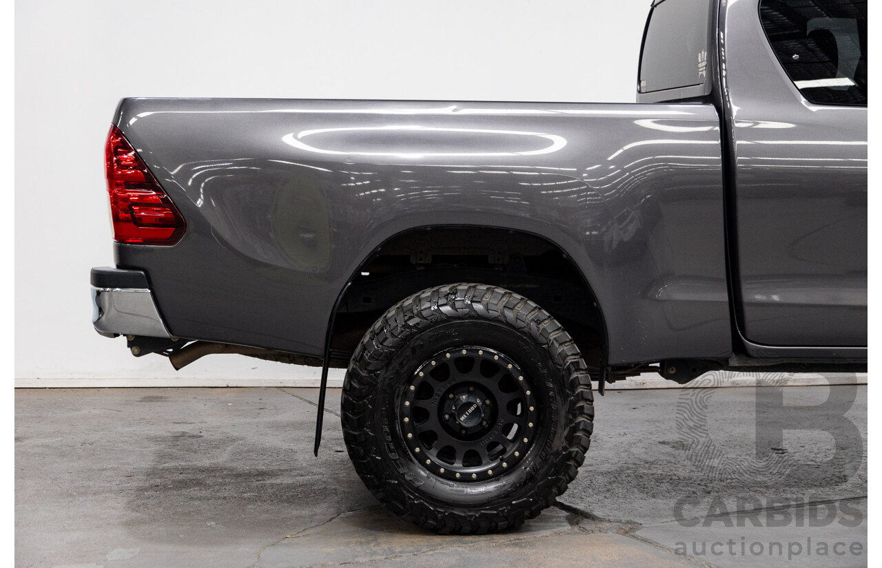 02/2017 Toyota Hilux SR5 4x4 GUN126R Extra Cab Utility Grey Turbo Diesel 2.8L