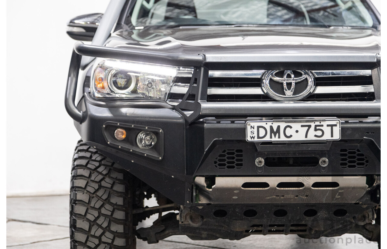 02/2017 Toyota Hilux SR5 4x4 GUN126R Extra Cab Utility Grey Turbo Diesel 2.8L