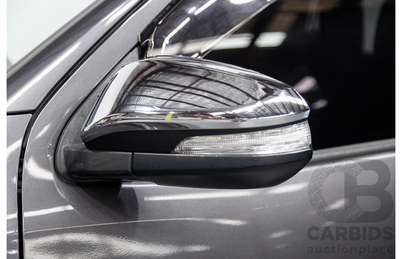 02/2017 Toyota Hilux SR5 4x4 GUN126R Extra Cab Utility Grey Turbo Diesel 2.8L