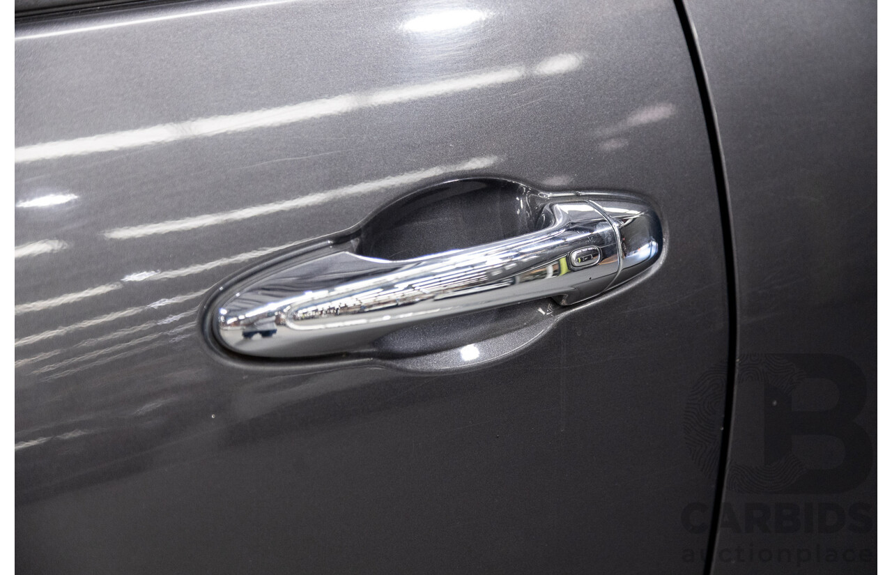 02/2017 Toyota Hilux SR5 4x4 GUN126R Extra Cab Utility Grey Turbo Diesel 2.8L