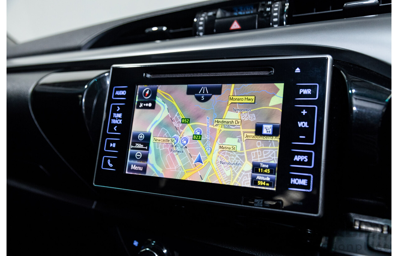 02/2017 Toyota Hilux SR5 4x4 GUN126R Extra Cab Utility Grey Turbo Diesel 2.8L