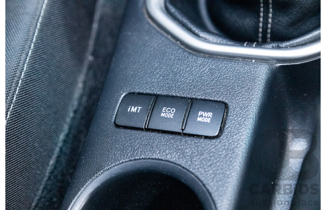 02/2017 Toyota Hilux SR5 4x4 GUN126R Extra Cab Utility Grey Turbo Diesel 2.8L